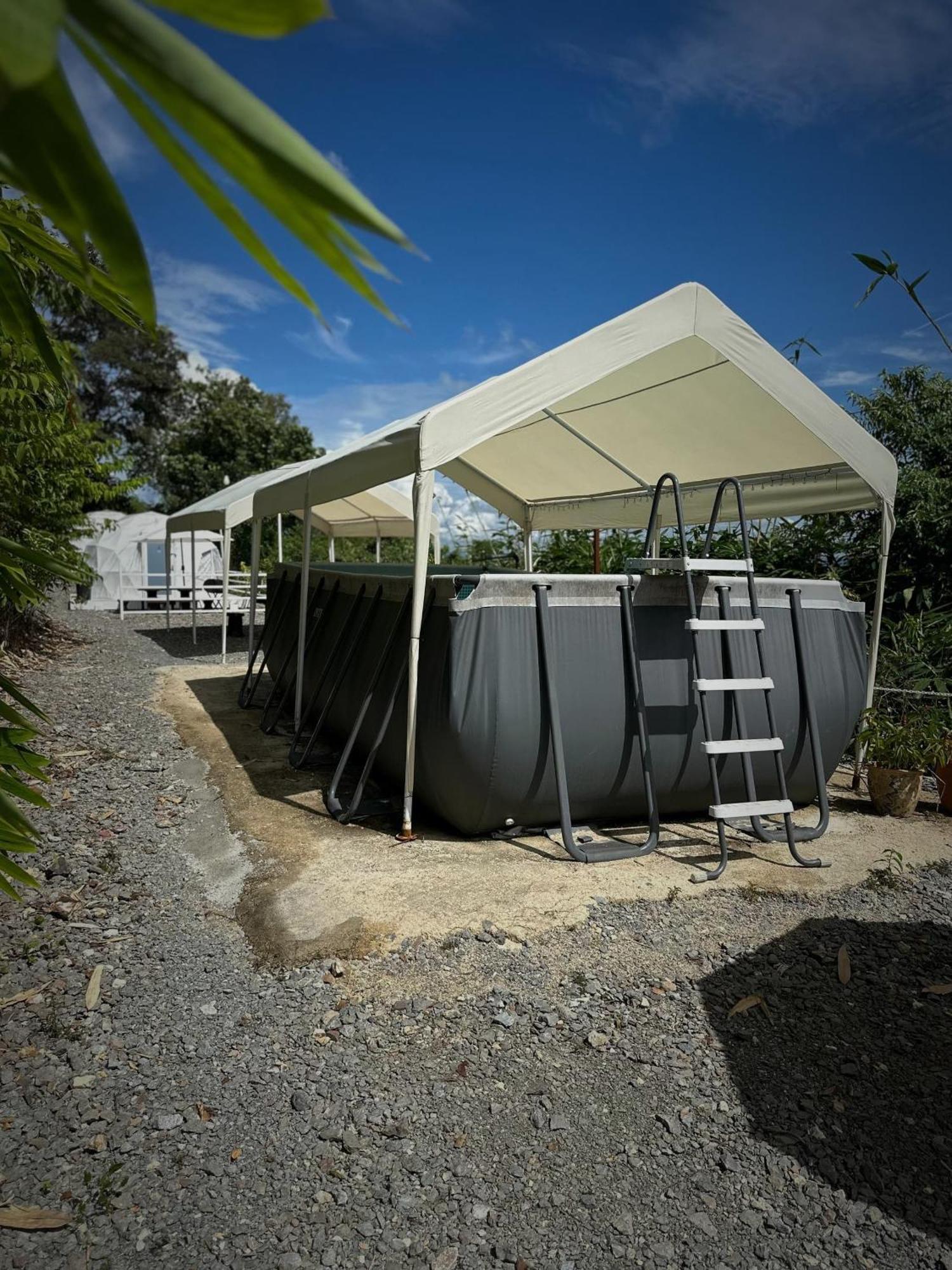 Gunung Medan Glamping & Cafe Hotel Kangar Exterior foto